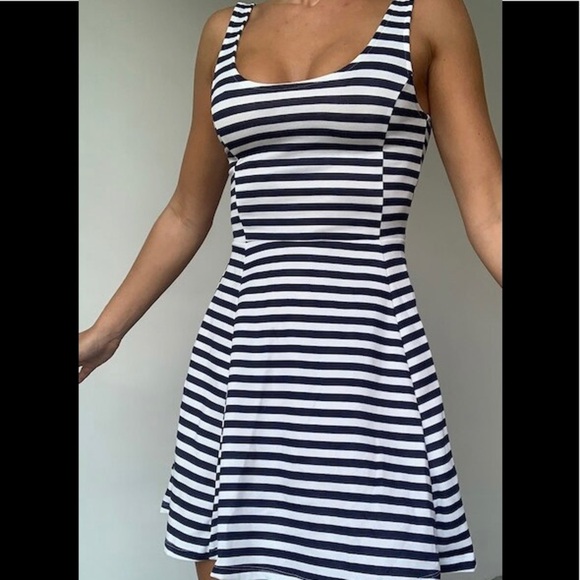 Divided by H&M Sleeveless Striped Dress, Size 4 - Picture 5 of 6